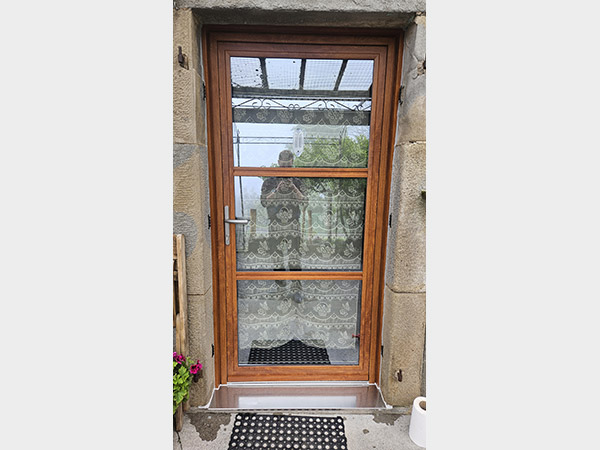 Menuiserie Pellet-Jambaz porte d'entrée